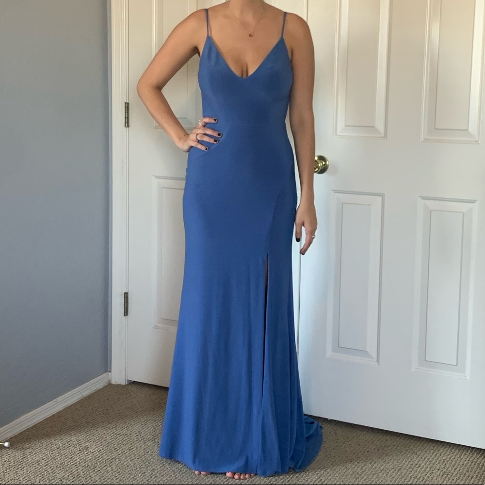 Jump apparel blue long dress with train size 3/4